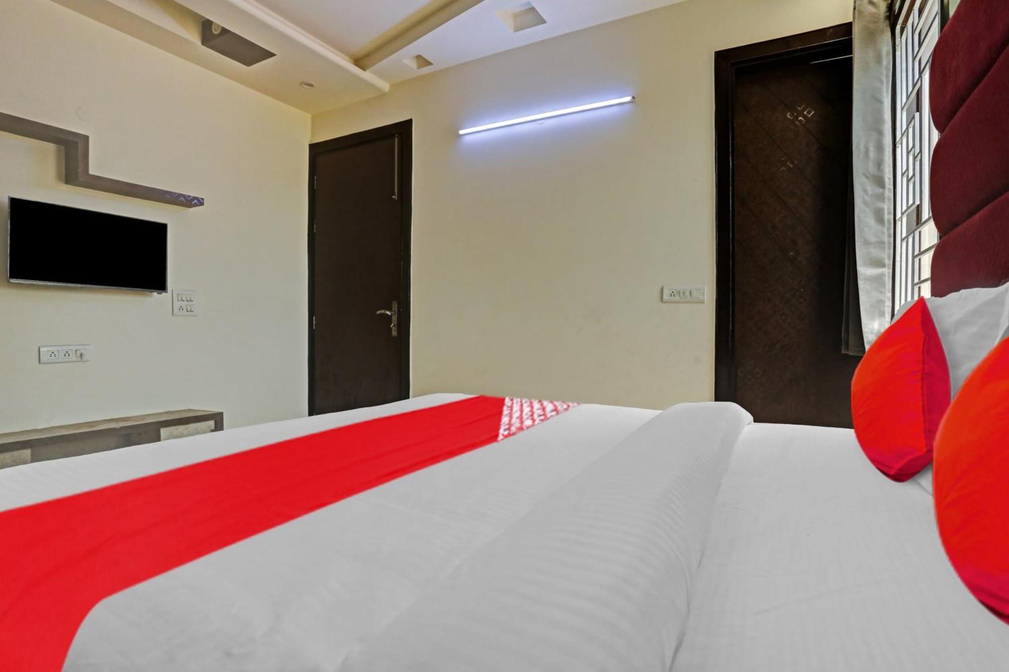 Hotel O Golden Key Inn Punjabi Bagh New Delhi Luaran gambar